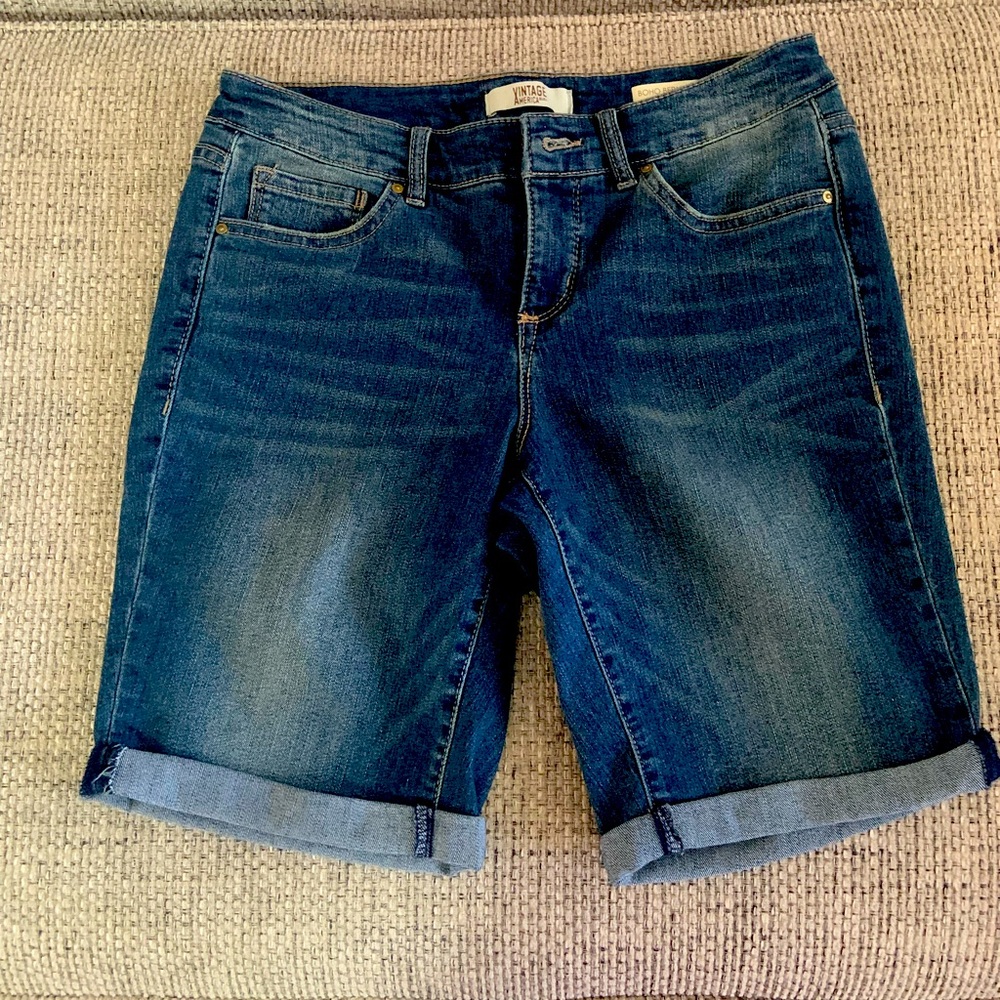 Vintage America, Boho Bermuda shorts